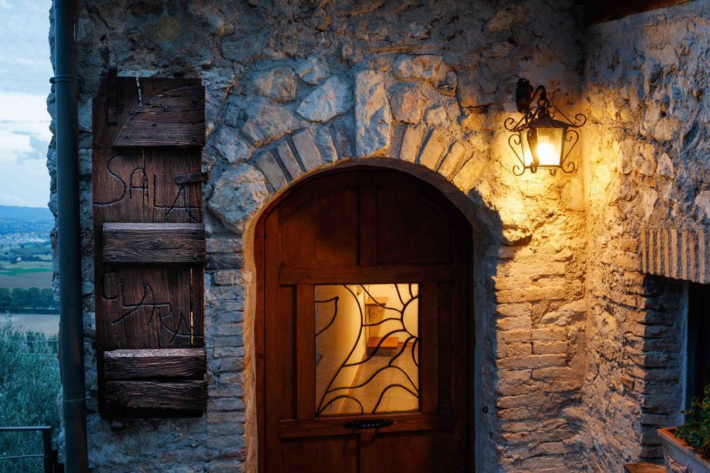 Relais Borgo Lizori Country House Campello sul Clitunno Extérieur photo
